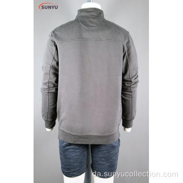 Mænds beklædningsgenstand farvet sweatshirt uden hætte